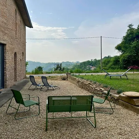 Nina S Casa Di Langa Holiday home *