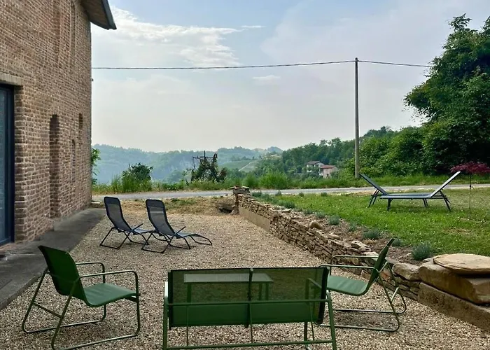 Nina S Casa Di Langa Holiday home *